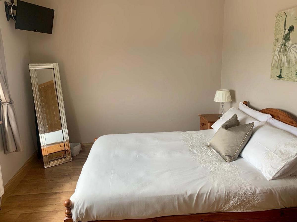 Wild Atlantic Way Cottage Dooagh Esterno foto