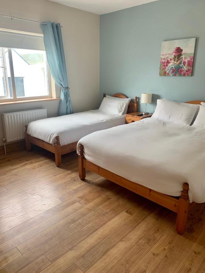 Wild Atlantic Way Cottage Dooagh Esterno foto
