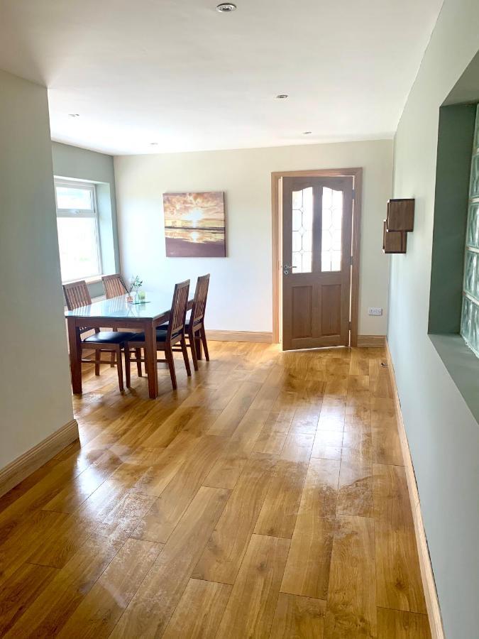 Wild Atlantic Way Cottage Dooagh Esterno foto